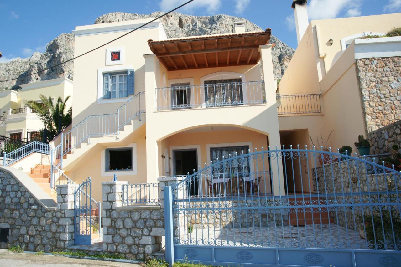 Villa Next To The Sea!! Myrties Exterior foto